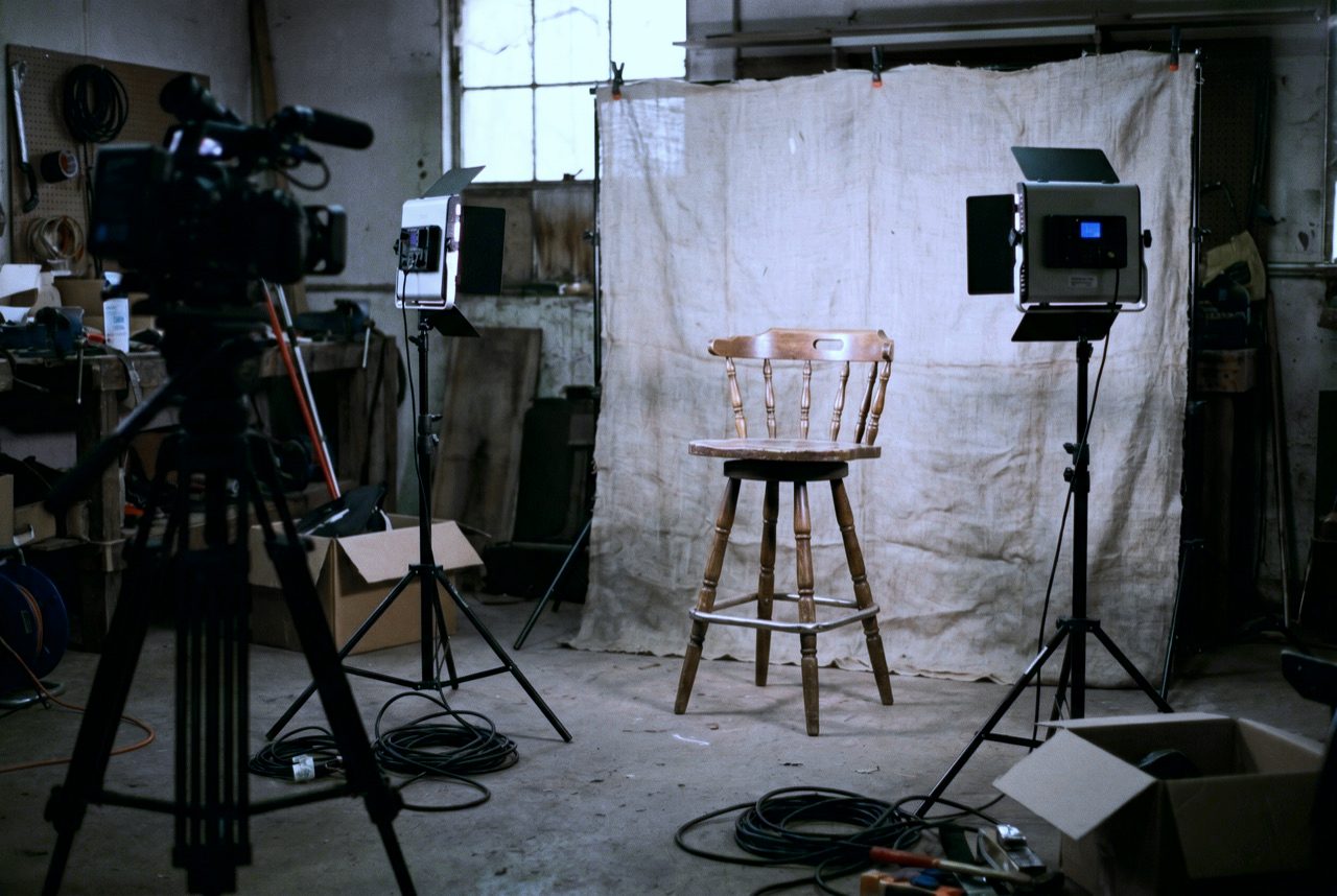 Improvisiertes Casting-Setup in einer Werkstatt