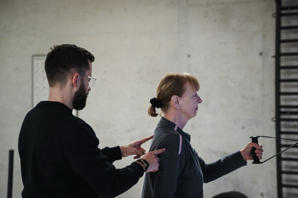 BRIKS Studio – Physiotherapie mit Widerstandsband